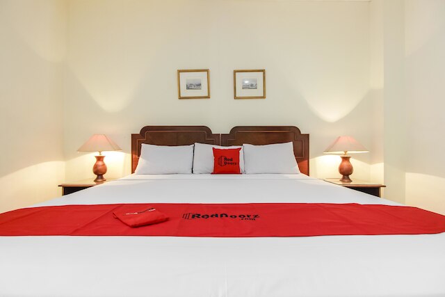 レッドドアーズ プラス ニア GBK スナヤン