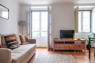 03 ナイス フラット バイ トラベッサ ド パステレイロ