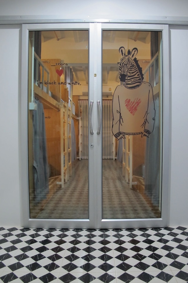 ステイ イン チェンライ - ホステル