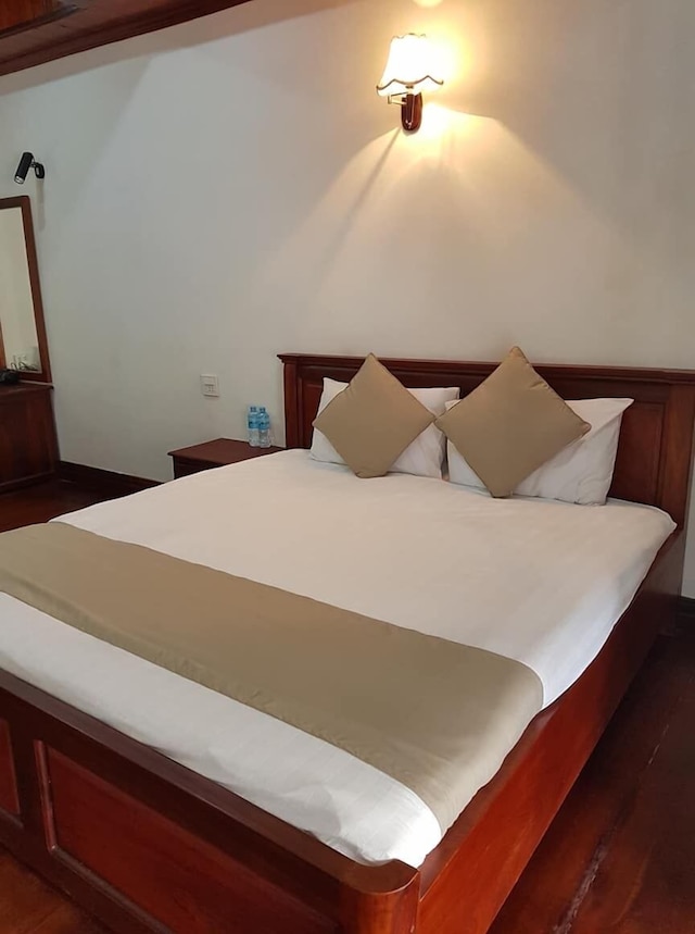 アキラ ヘリテージ