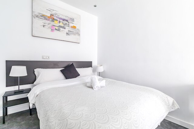 AYZ ウリセス - オートチェックインプロパティ