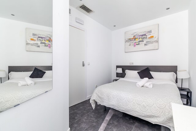 AYZ ウリセス - オートチェックインプロパティ