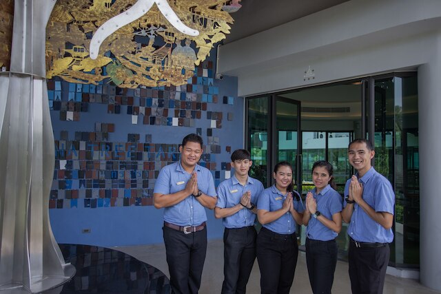 ナ・ツリー・タラ・リバーサイド・リゾート・アムファワ・ダムノエンサドゥアク