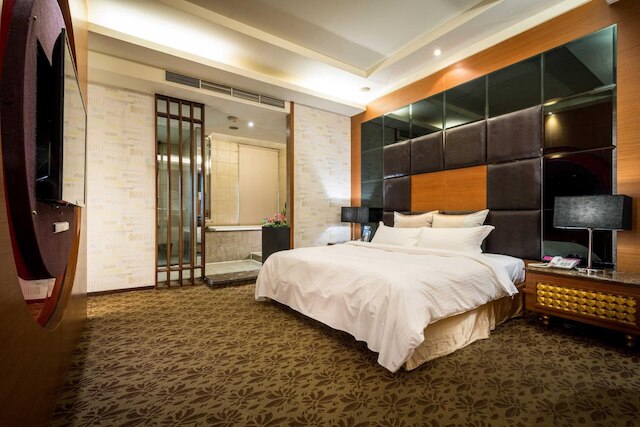 ウライン モーテル