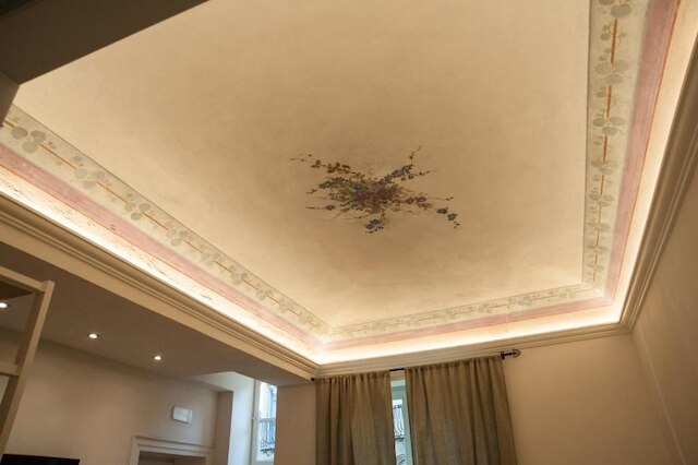 アフィタカメレ・ペトロシノ