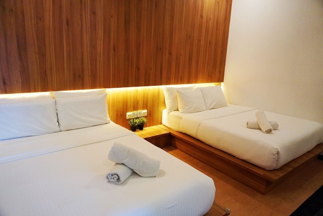 ロット 33 ブティック ホテル