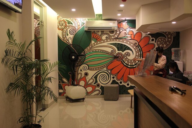 フロント ワン キャビン マリオボロ ジョグジャ