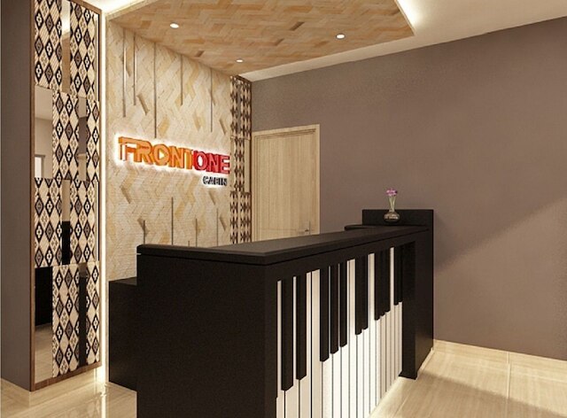 フロント ワン キャビン マリオボロ ジョグジャ