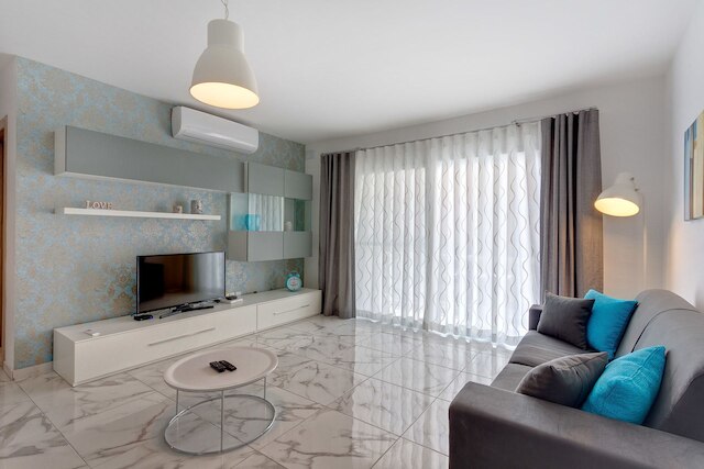 ラグジュアリー 2 ベッドルーム アパートメント バイ ザ シー