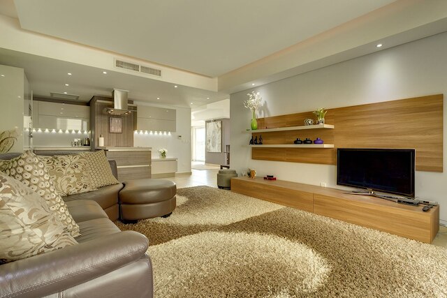 ラグジュアリー アパートメント、プール & ビュー