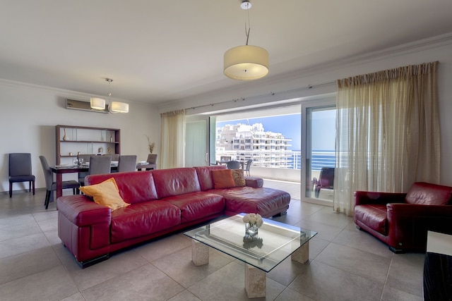 フォート ケンブリッジにある海に面した高級アパート、プールあり