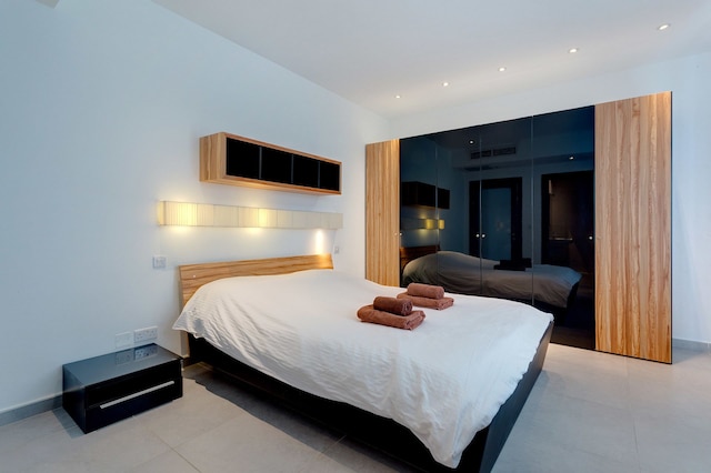 スリマのフォート ケンブリッジにある海を望むアパートメント