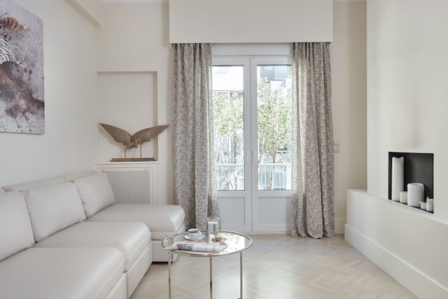 コロナキ スクエア アパートメント