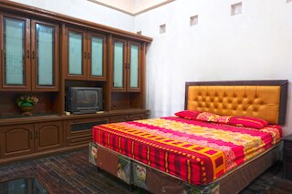 アパートメント ウィスマ トバナ II