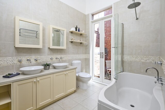 ウィンダミア フィッツロイ - リジュブネイト ステイズ