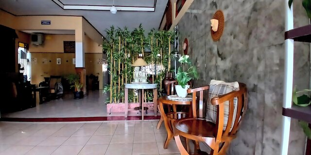 ホテル スプラ ジャヤ