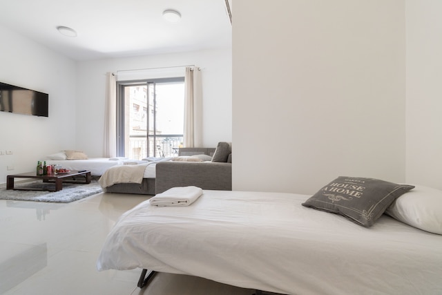 ヤフォ 35 - イスレンタルズ