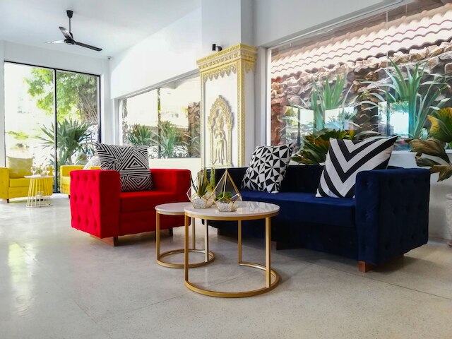 ポピュラー ホテル & スパ