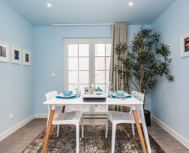 ラックスウェイ アパートメンツ オールド タウン