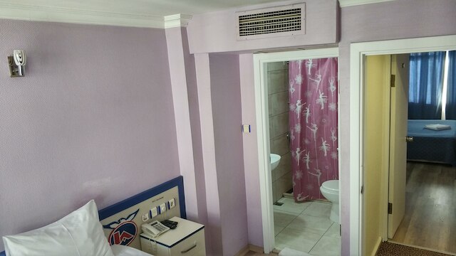 アックシュ ホテル