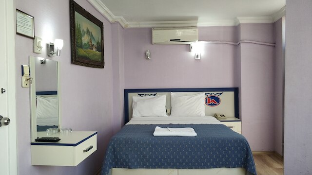 アックシュ ホテル