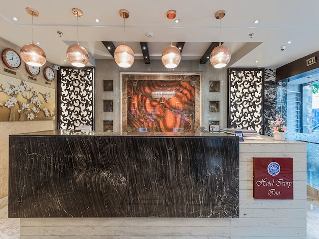 トリーボ トリスト アイボリー