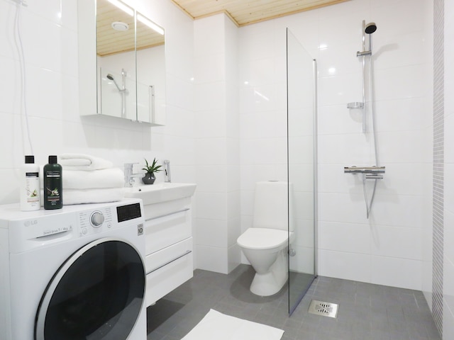 ルースト ロータサリ