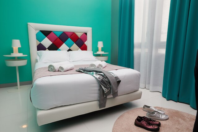 ホテル・フリーダム