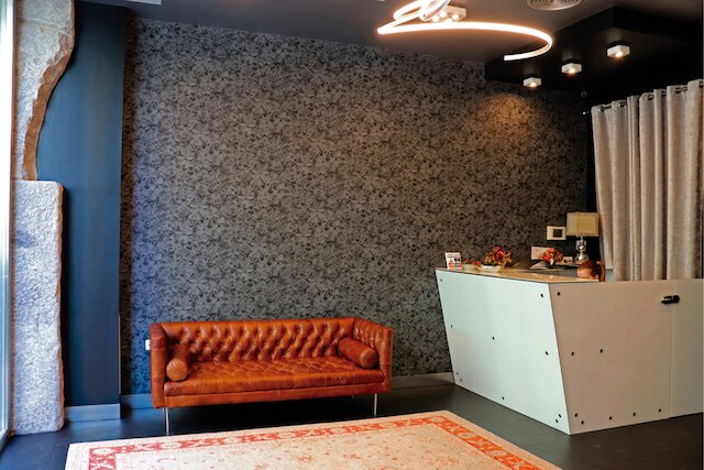 ホテル・フリーダム