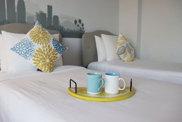 ホームテル・スイーツ - ロサンゼルス(コリアタウン)