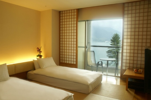 ホテル デル ラーゴ