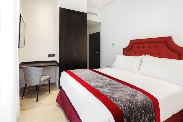 ユーロスターズ アサアールホテル