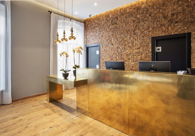 ユーロスターズ アサアールホテル