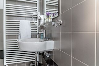 アパルタメント ヴェニエール