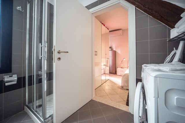 アパルタメント ヴェニエール