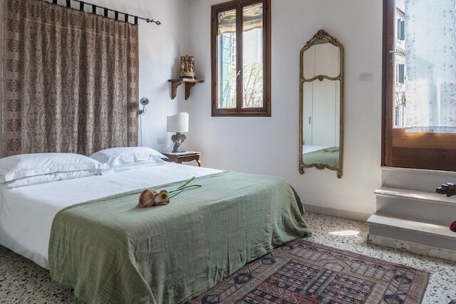 スリー テラシズ