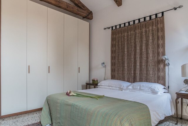 スリー テラシズ