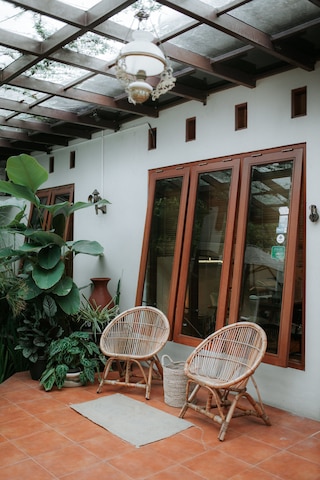 ハウス オブ モエジト