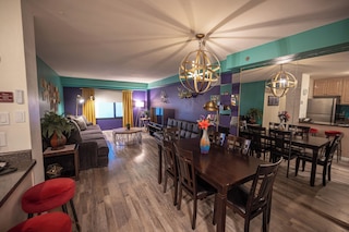 ステイ トゥギャザー スイーツ 2 ベッドルーム - 2 バスルーム アパートメント