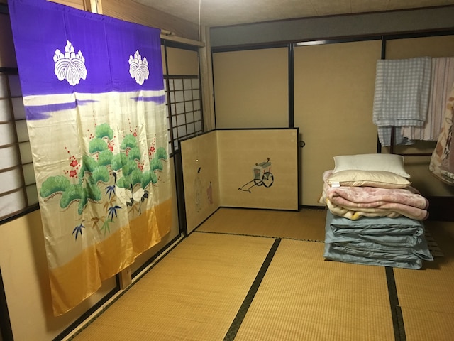 古民家ゲストハウス すどまりとなみ