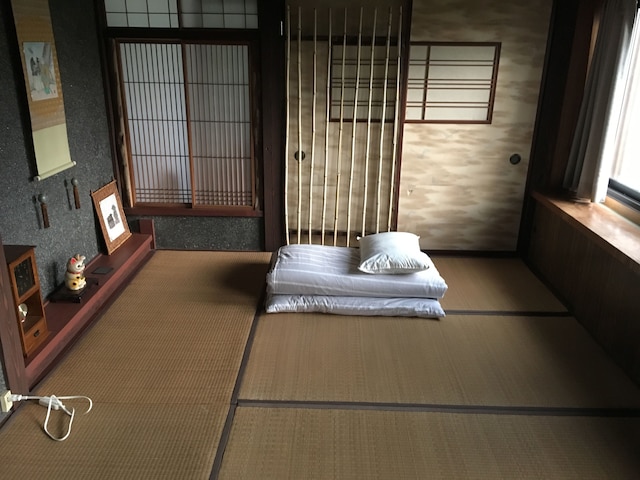 古民家ゲストハウス すどまりとなみ