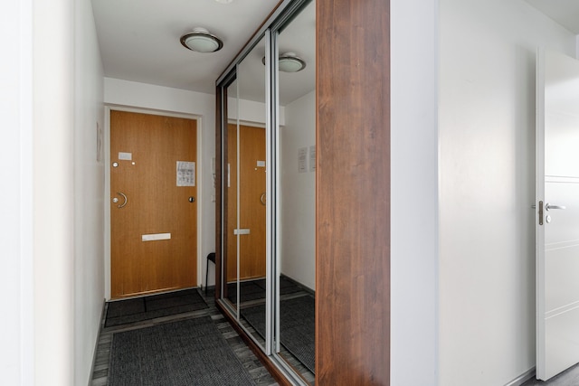 1BR ダウンタウン アパートメント ウィズ サウナ, ホスツ アップ トゥ 8 ゲスト