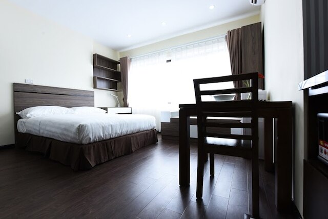 グランダ レジェンド アパートメント