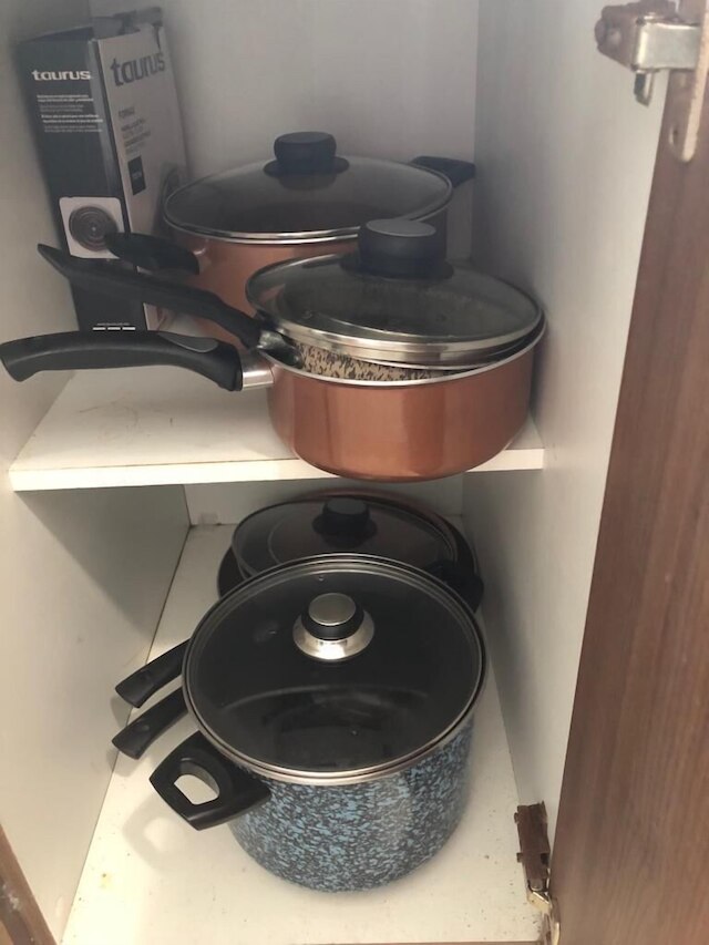 上海 (上海大众大厦)