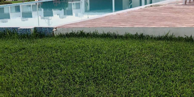 上海 (上海大众大厦)