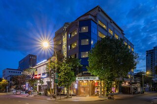 東屋ホテルカンボジア プノンペン店