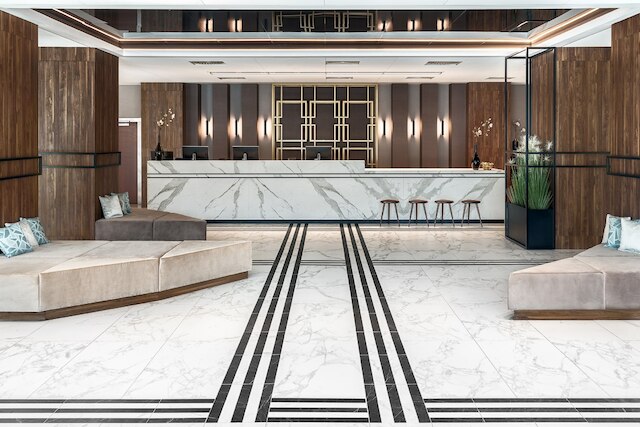 メトロポロ バイ ゴールデン チューリップ