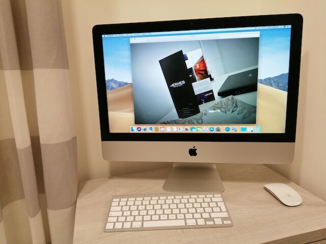 エルメス ルームズ フォー ツーリスツ