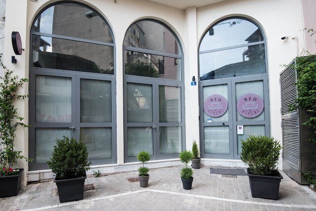 ベッド イン アテネ