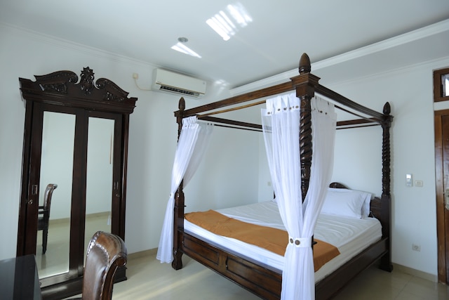 ピーホームバチロ